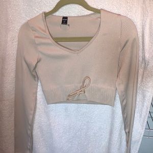 thick cropped long sleeve